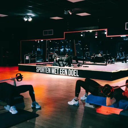 CLUB-LIFE